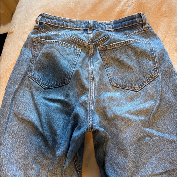 Abercrombie & Fitch Curve Love Loose Fit Medium Blue Jeans - Size 26 Regular - Picture 7 of 8